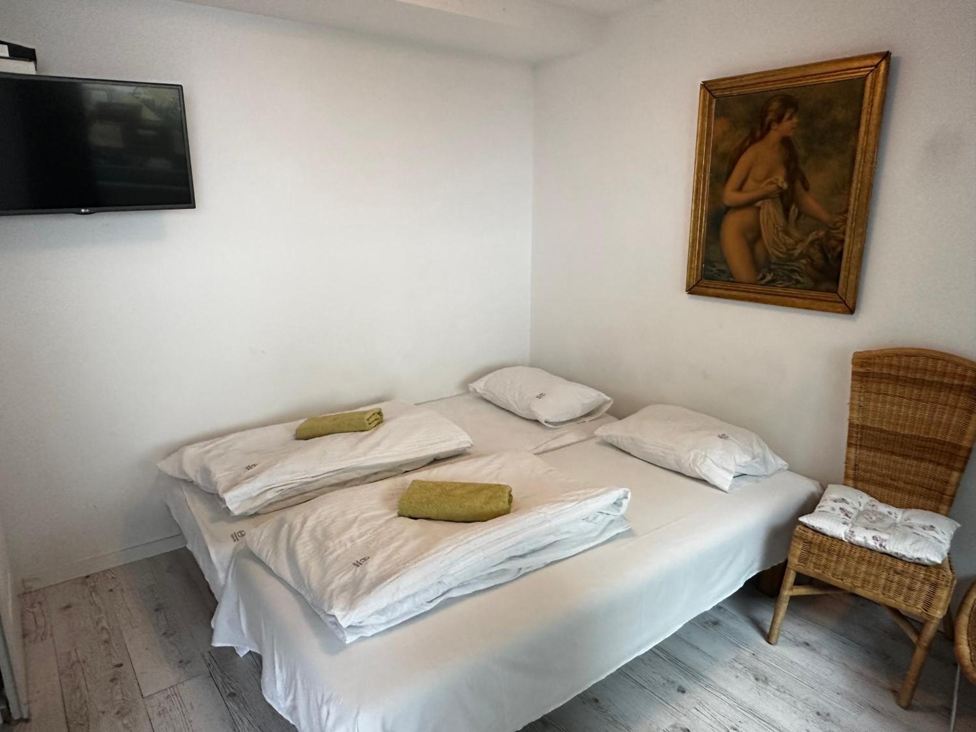 Pensjonat Jagoda B&B ミエンジズドロイェ エクステリア 写真